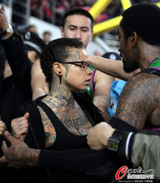 Illustration for article titled Please Get J.R. Smith Out Of China Before His Family Starts World War III